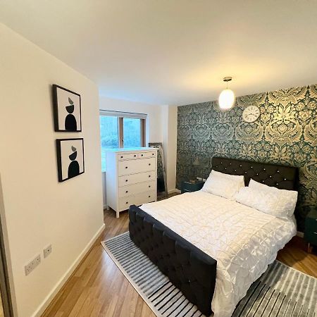2 Bedroom Apartment Near Olympic Park With Free Parking Londyn Zewnętrze zdjęcie