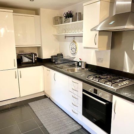 2 Bedroom Apartment Near Olympic Park With Free Parking Londyn Zewnętrze zdjęcie