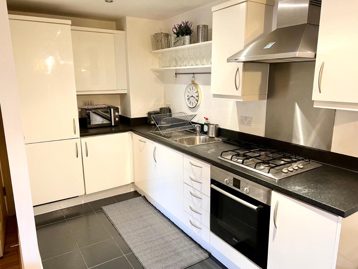 2 Bedroom Apartment Near Olympic Park With Free Parking Londyn Zewnętrze zdjęcie