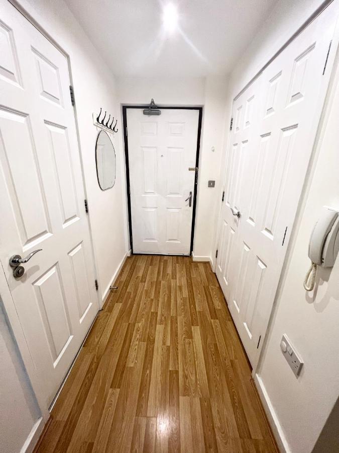 2 Bedroom Apartment Near Olympic Park With Free Parking Londyn Zewnętrze zdjęcie